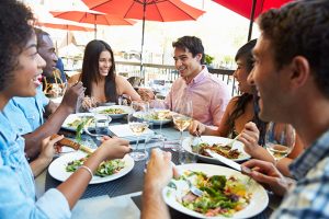 Health Tip: Don’t Overeat at Restaurants